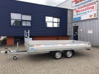 Hapert Azure 405x180cm 2700KG huren