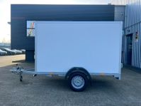 SYMA 250x130x150cm 750kg (dubbele achterdeuren)