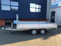 Hapert Azure 335x180cm 2700kg huren